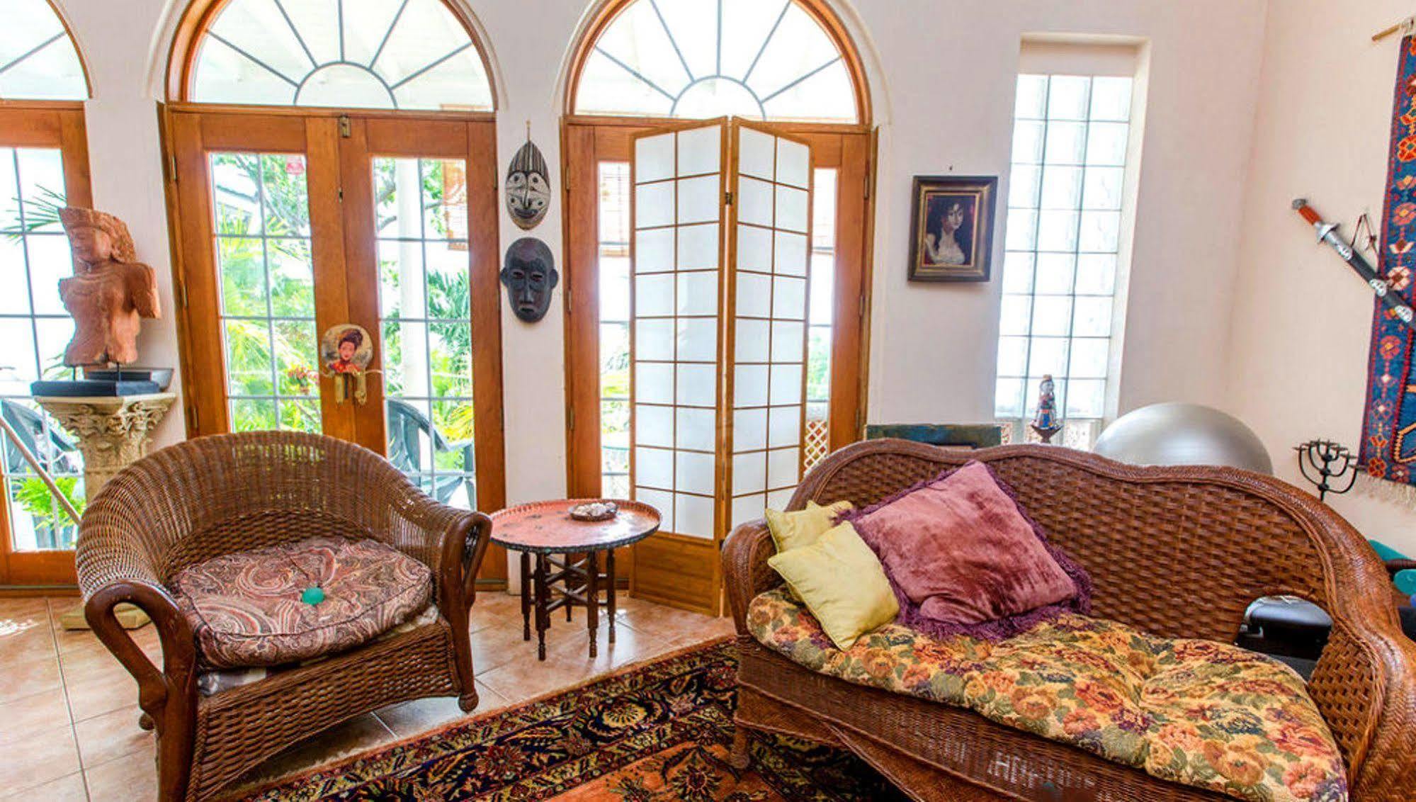 Nature'S Paradise Bed and Breakfast Bahía Marigot Exterior foto