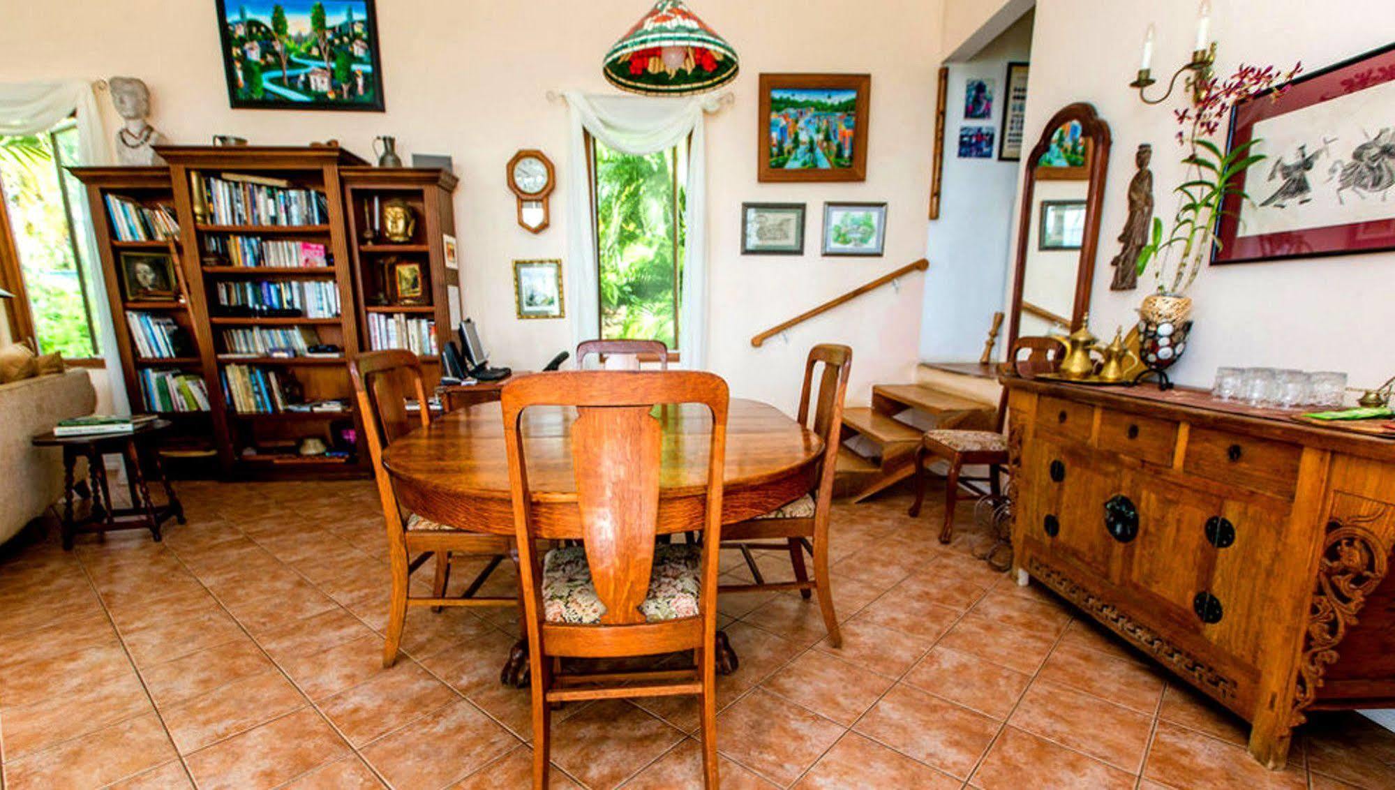 Nature'S Paradise Bed and Breakfast Bahía Marigot Exterior foto